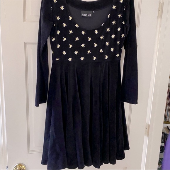 🌼Rare🌼 Lazy Oaf Velvet Babydoll Dress - Picture 1 of 3